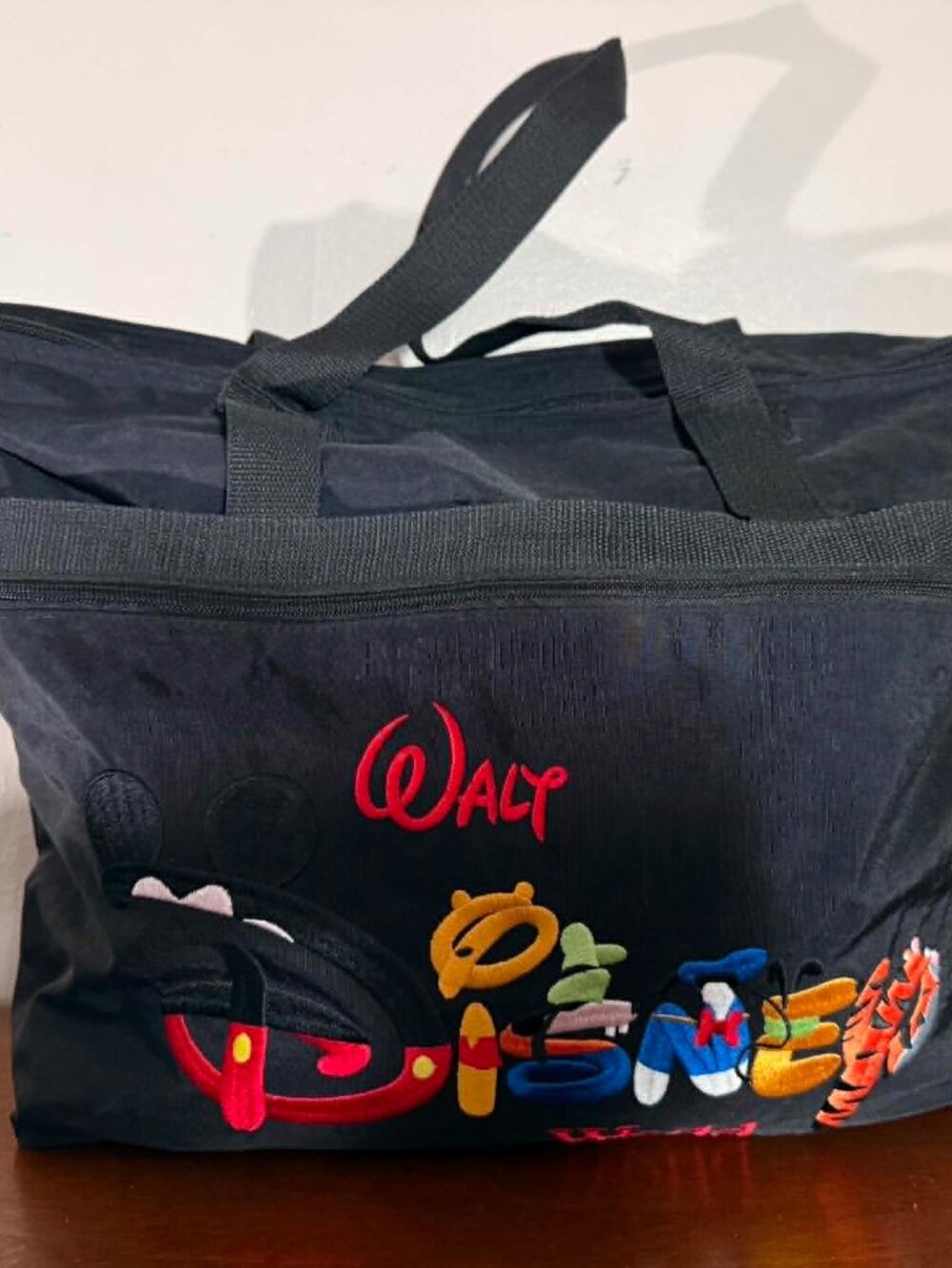 Walt Disney World Duffel Bag Tote Carry On Large 84167 Mickey Pooh Goofy Tigger